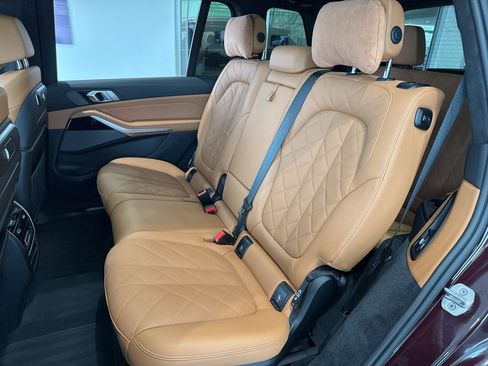 Certified 2024 BMW X7 xDrive40i w/ Executive Package image 45