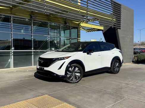 Used 2023 Nissan Ariya image 1