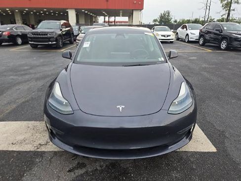 Used 2023 Tesla Model 3 Standard Range RWD image 2