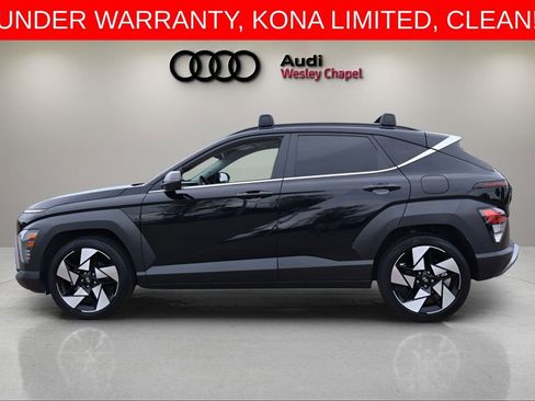 Used 2024 Hyundai Kona Limited FWD image 2