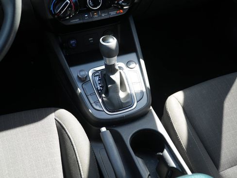 Used 2023 Hyundai Kona SEL image 24