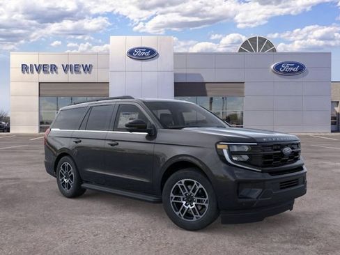 New 2026 Ford Expedition Active AWD/4WD image 7