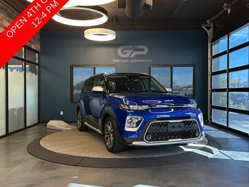 Used 2022 Kia Soul X-Line FWD image 1