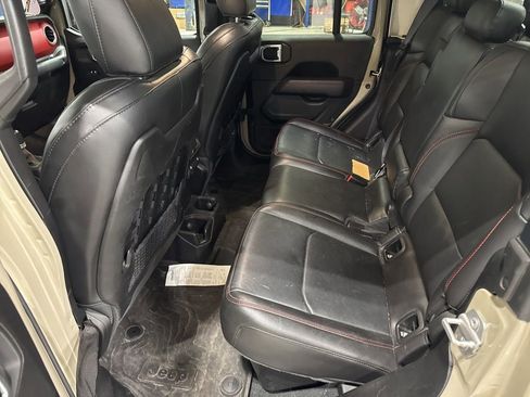 Used 2022 Jeep Gladiator Rubicon w/ LED Lighting Group image 13