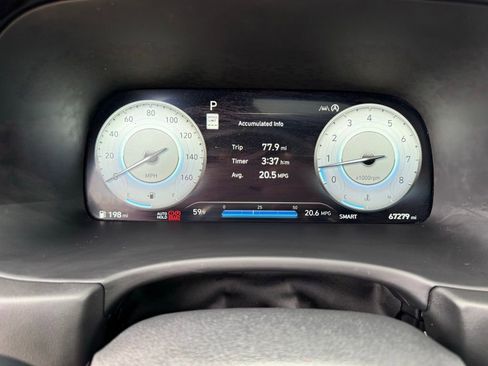 Used 2023 Hyundai Palisade Calligraphy image 24