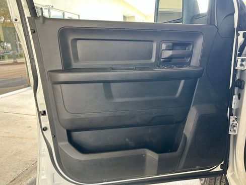 Used 2026 RAM 3500 Tradesman w/ Chrome Appearance Group RWD image 28