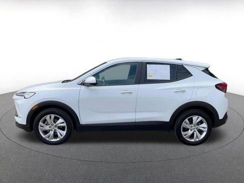 Used 2025 Buick Encore GX Preferred FWD image 9