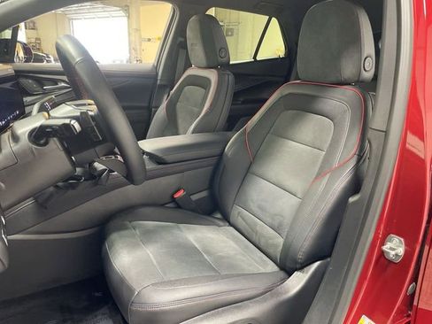 Used 2024 Chevrolet Blazer EV RS image 11