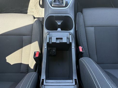 Used 2022 Subaru Outback Premium AWD/4WD image 26