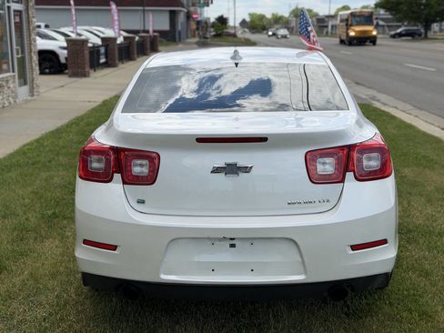 Used 2016 Chevrolet Malibu LTZ FWD image 7
