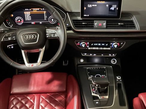 Used 2018 Audi SQ5 Premium Plus w/ Navigation Package image 19