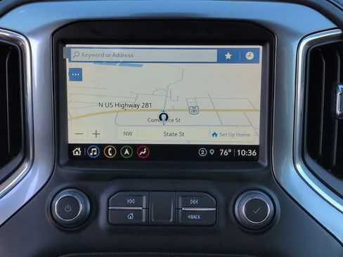 Used 2022 Chevrolet Silverado 2500 LTZ w/ LTZ Convenience Package image 12