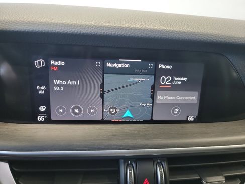 Used 2021 Alfa Romeo Stelvio Ti AWD/4WD image 22