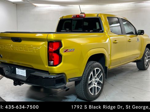 Used 2023 Chevrolet Colorado Z71 w/ Z71 Convenience Package 2 AWD/4WD image 5