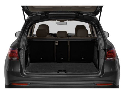 Used 2022 Mercedes-Benz GLC 300 4MATIC image 11