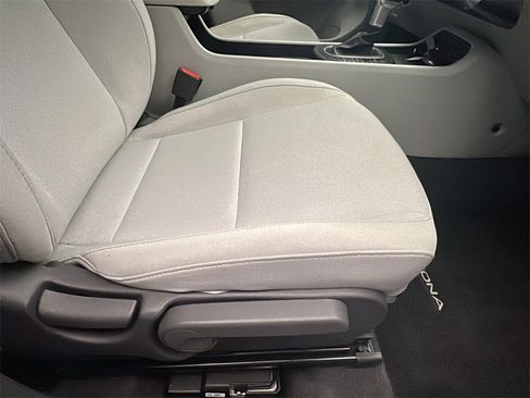 Certified 2025 Hyundai Kona SEL image 16