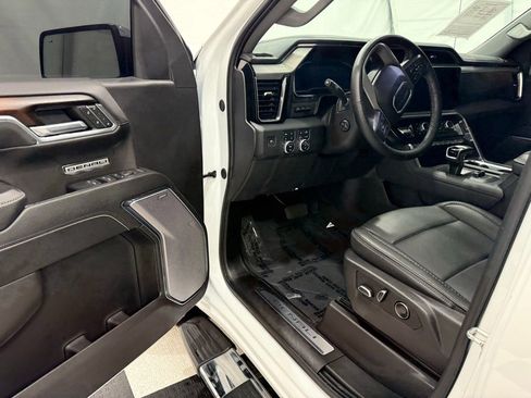 Used 2024 GMC Sierra 1500 Denali image 31