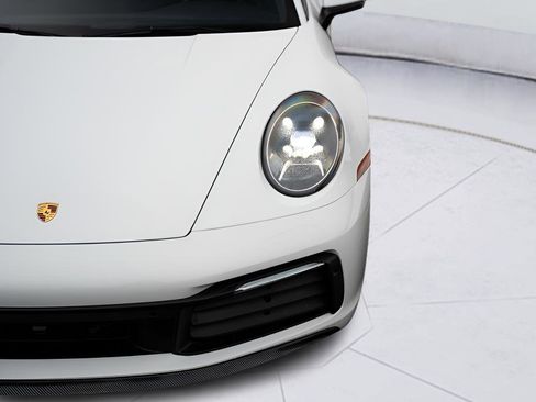 Used 2021 Porsche 911 Carrera RWD image 7