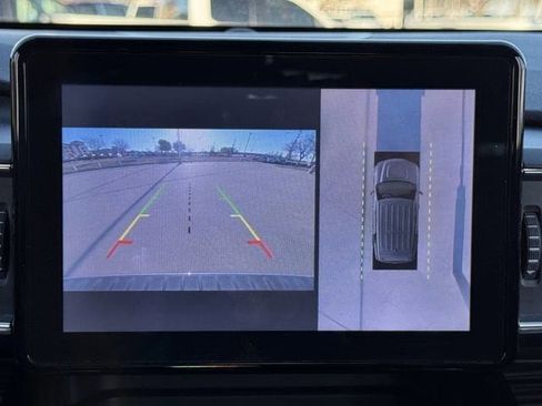 Used 2020 Ford Explorer Limited image 16