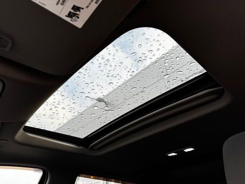 Used 2020 GMC Sierra 1500 SLT w/ SLT Convenience Package image 6