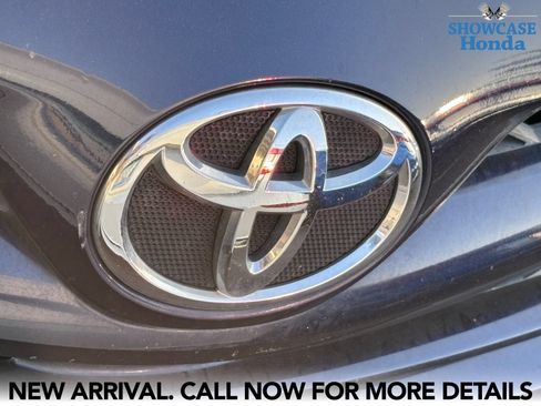 Used 2012 Toyota Corolla LE FWD image 9