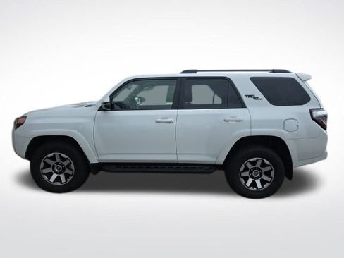 Used 2023 Toyota 4Runner TRD Off-Road Premium w/ Moonroof Package image 6