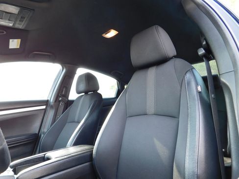 Used 2021 Honda Civic Sport image 11