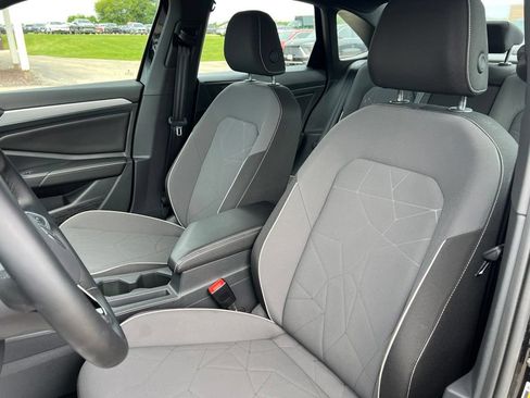 Used 2025 Volkswagen Jetta Sport FWD image 18