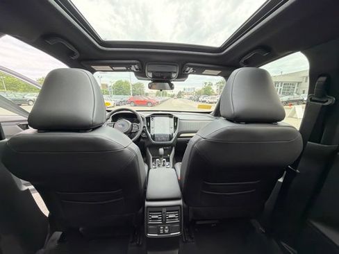 Certified 2025 Subaru Forester Limited AWD/4WD image 25