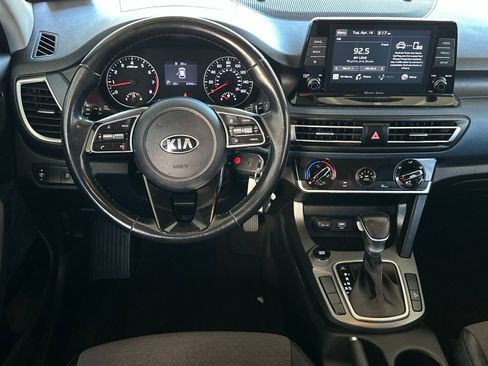 Used 2021 Kia Seltos S image 13