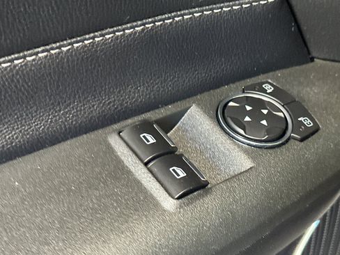 Used 2016 Ford Mustang GT Premium RWD image 12