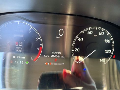 Used 2024 Honda HR-V LX image 14