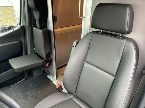 New 2025 Mercedes-Benz Sprinter 2500 image 16