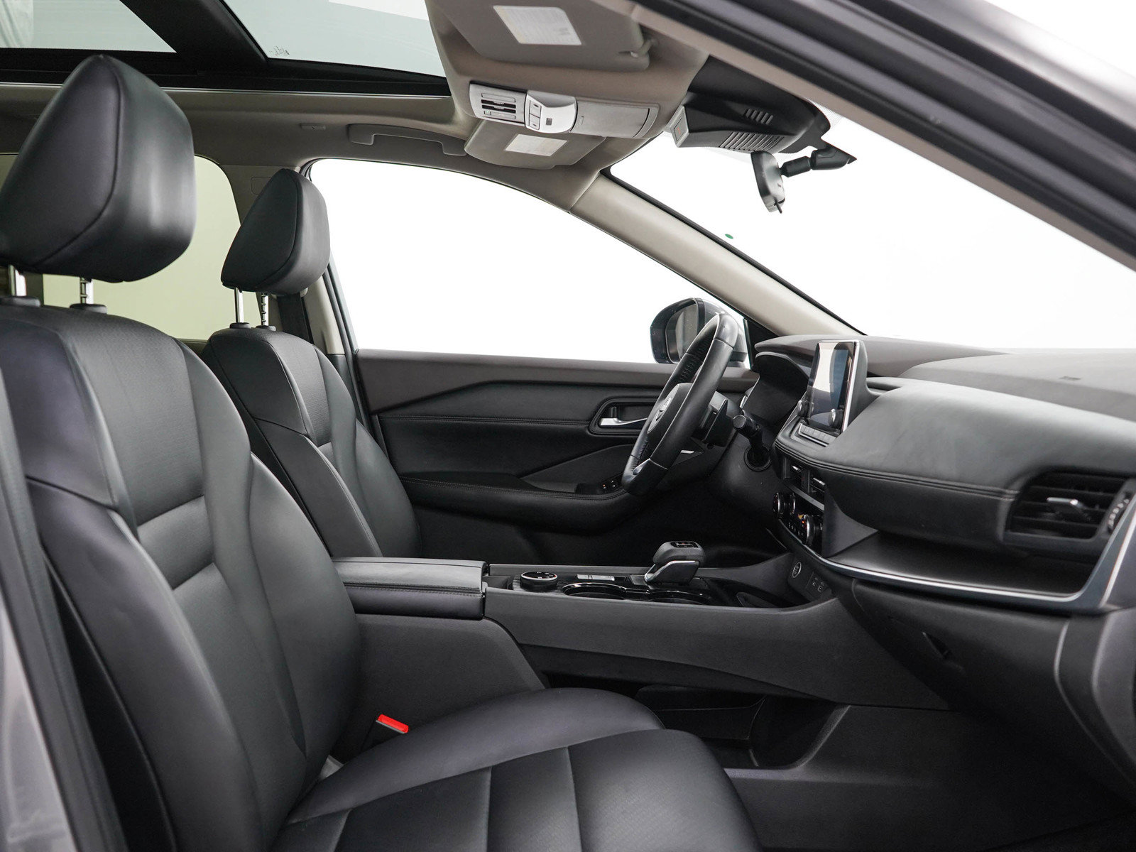 Used 2023 Nissan Rogue SV w/ SV Premium B Package AWD/4WD image 13