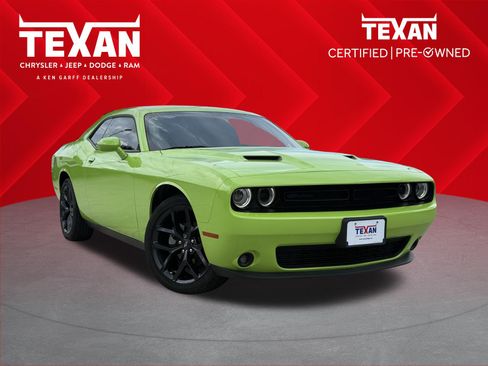 Used 2023 Dodge Challenger SXT w/ Blacktop Package RWD image 1