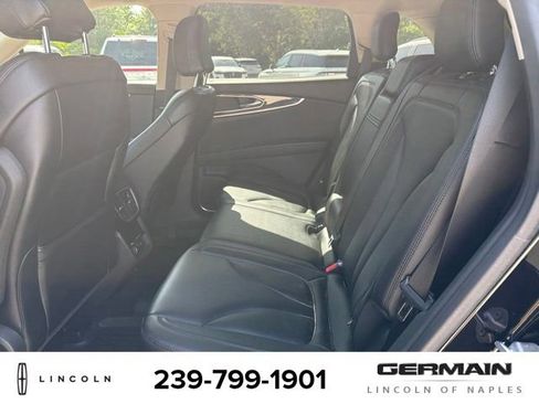 Used 2023 Lincoln Nautilus AWD w/ Premium Package image 13