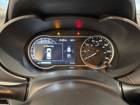 New 2025 Nissan Versa SR w/ Trunk Package image 19