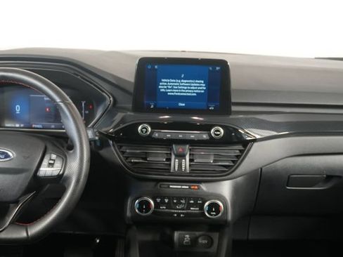Certified 2025 Ford Escape ST-Line FWD image 24