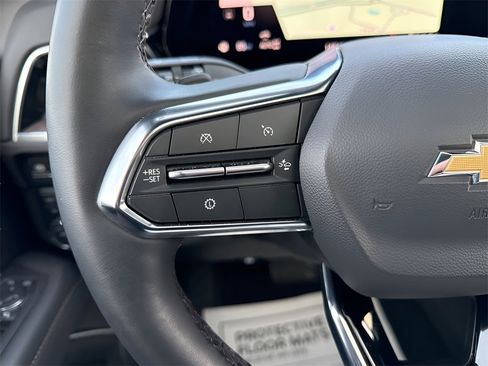 Used 2025 Chevrolet Tahoe Premier image 32