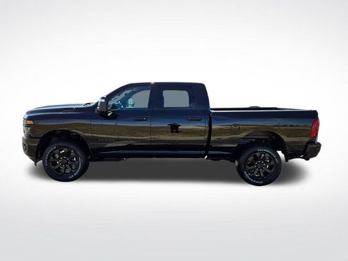 New 2026 RAM 2500 Big Horn AWD/4WD image 7