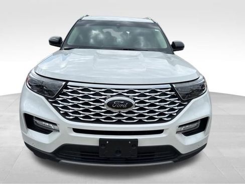 Used 2020 Ford Explorer Platinum AWD/4WD image 4