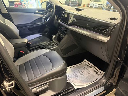 Certified 2023 Volkswagen Taos SEL AWD/4WD image 28
