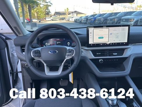 New 2026 Ford Explorer Active image 16