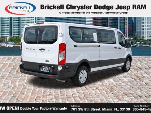 Used 2024 Ford Transit 350 XLT RWD image 5