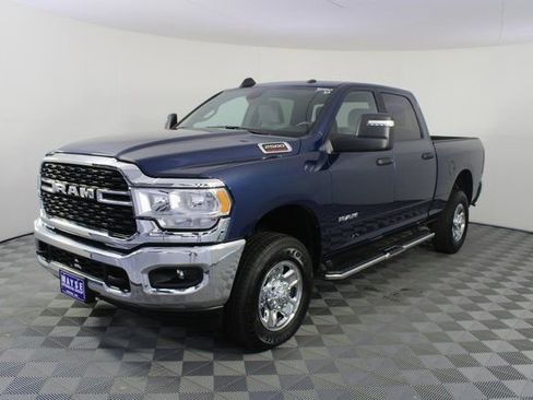 Used 2024 RAM 2500 Big Horn w/ Bed Utility Group image 20