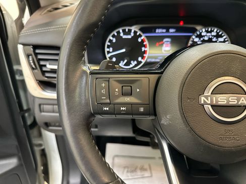 Certified 2023 Nissan Rogue SV w/ SV Premium Package image 20