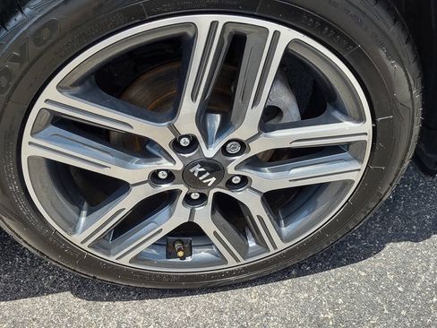 Used 2021 Kia Forte EX FWD image 40