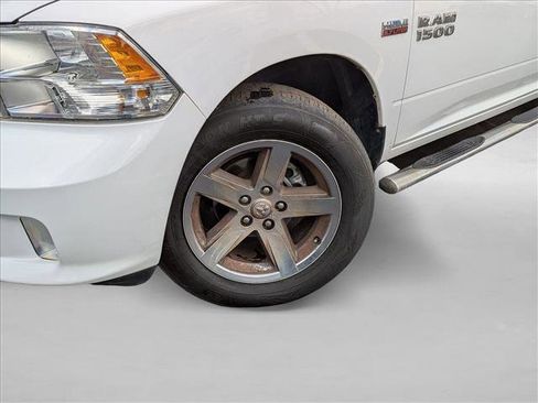 Used 2014 RAM 1500 Express image 8