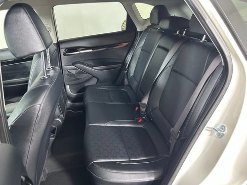 Used 2024 Kia Seltos SX AWD/4WD image 14