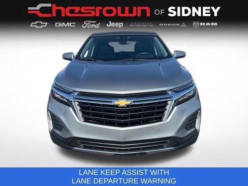 Used 2024 Chevrolet Equinox LT AWD/4WD image 2